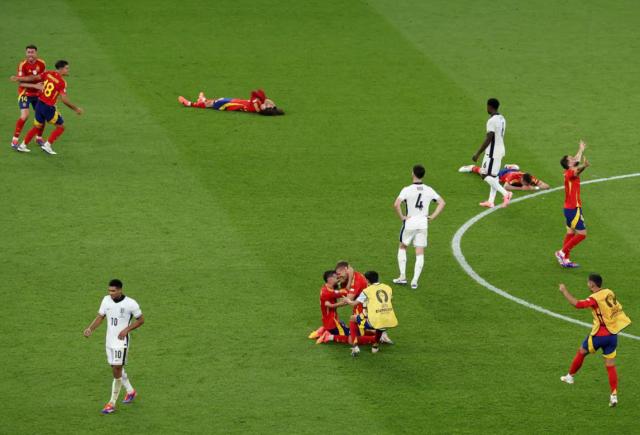 免费在线观看高清无插件赛事直播平台-英名宿：团队战胜各自为战，美丽赢了，足球之幸！