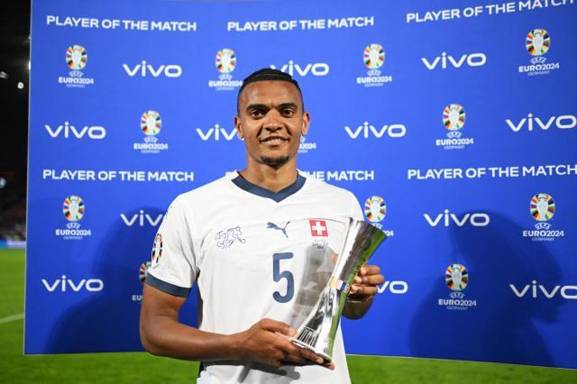 足球直播-【欧洲杯】沙奇里笑纳大礼扳平！苏格兰1比1瑞士