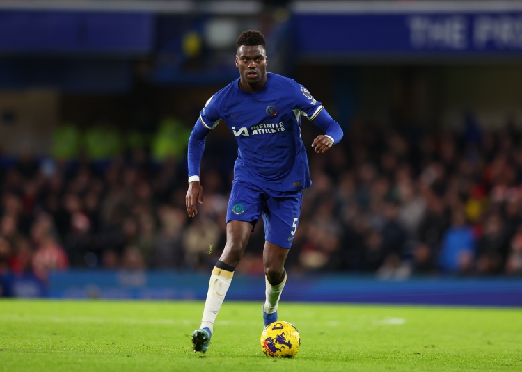 免费在线观看高清无插件赛事直播平台-巴迪亚西勒：新帅的自由足球很适合我们，球队目标是赢得所有冠军