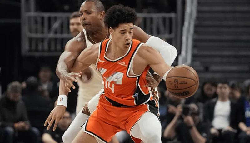 NBA直播-快船两绝配迎蜕变！尼德豪泽统治篮下，邓恩展全面输出！